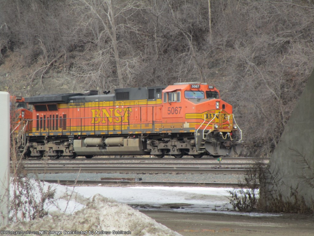 BNSF 5067